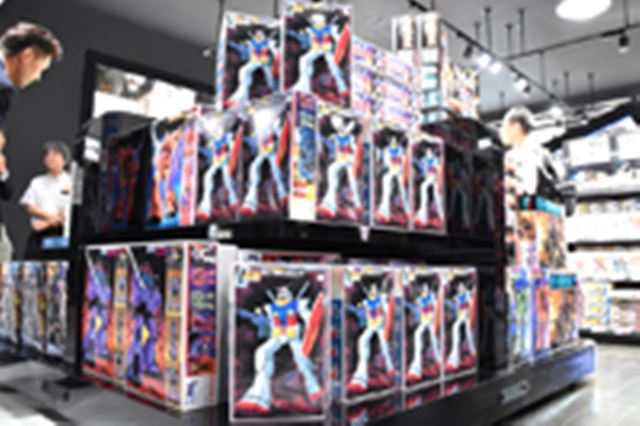 �V�����K���v���̐��n�uTHE GUNDAM BASE TOKYO�v�̃��N���N�����X�S���I