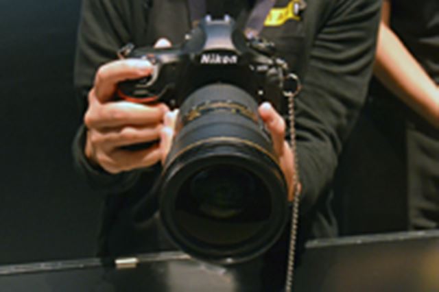 �j�R�������̃t�@���~�[�e�B���O�C�x���g�J�ÁI �uD850�v�����������G���Ă���