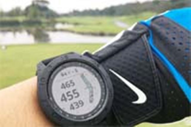 最安値です！ゴルフ辞めるので処分！GARMIN Approach S60 Amazon | GARMIN(ガーミン) Approach ゴルフナビ Approach S60