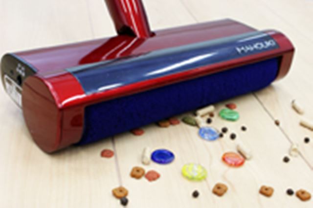 マホウキ　ほぼ新品　掃除機　スティック ZT-BC15-RD スティッククリーナー MAHOUKI（マホウキ） レッド