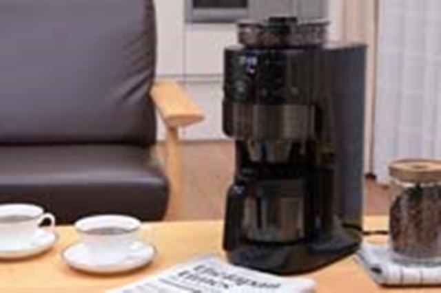 �V���J�̃R�[�����S�����R�[�q�[���[�J�[���g������A���N����̂��y�����Ȃ����I