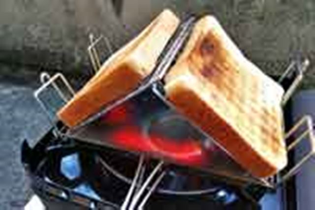 �A�E�g�h�A�łӂ�����g�[�X�g���Ă���I �}���`���[�X�^�[���L�\