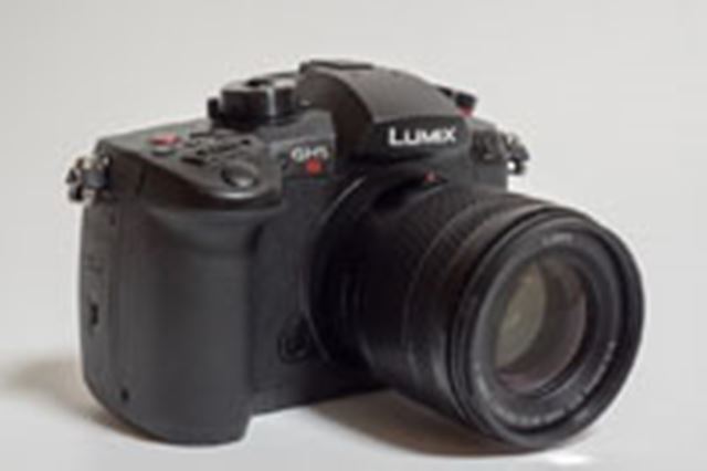 パナソニック LUMIX DC-GH5S バッテリー＋レンズセット パナソニック LUMIX DC-GH5S バッテリー＋レンズセット
