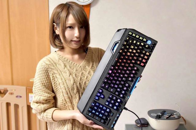 ロジクール G910r Orion Spectrum RGB Mechanical Gaming