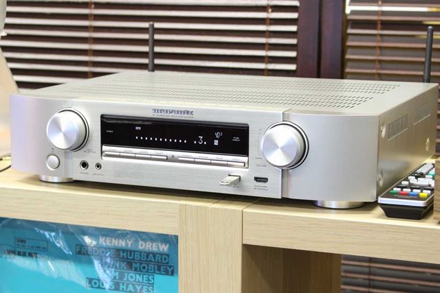 美品marantz NR1609 AVアンプ 2018年製　快調・リモコン他多し 美品marantz NR1609 AVアンプ 2018年製 快調・リモコン他多し