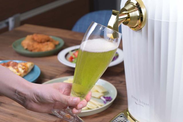 �r�[���}�K���I �A���N���[�~�[�ȃr�A�J�N�e��������u�J�N�e���r�[���T�[�o�[�v