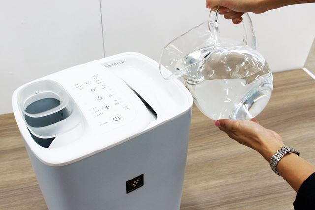 空調家電　シャープ 加熱気化式加湿器 (プレミアムホワイト) [HV-H55-W] HV-H55-W 加湿器 プラズマクラスター7000 ホワイト系/プレミアム