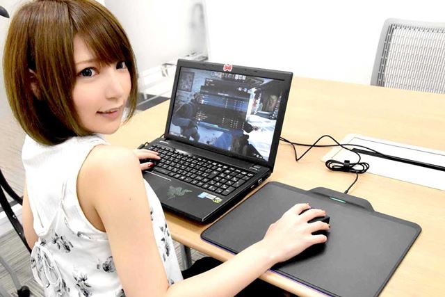 女性コアゲーマーも納得。マウスパッドに置くだけ“充電不要”ワイヤレスゲーミングマウス