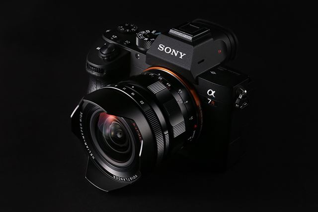 フォクトレンダー 10mm F5.6 ソニー Eマウント 商品レビュー：フォクトレンダー HELIAR-HYPER WIDE 10mm F5.6