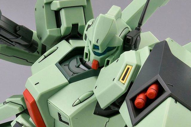 地球連邦軍が誇る主力量産機「ジェガンD型」、「RGM-89」との違いは?