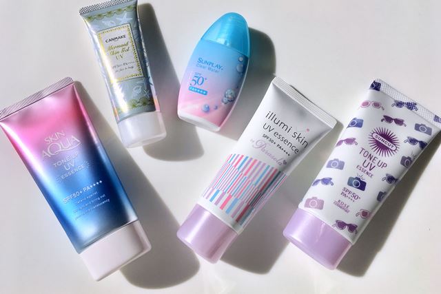 ロート製薬 スキンアクア トーンアップUVエッセンス ラベンダー 80g