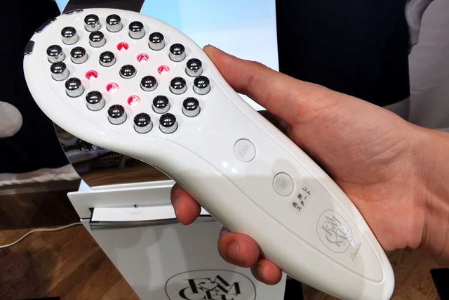 アテックス ルルド フェイスメイクエステ AX-KXL5260wh 価格比較