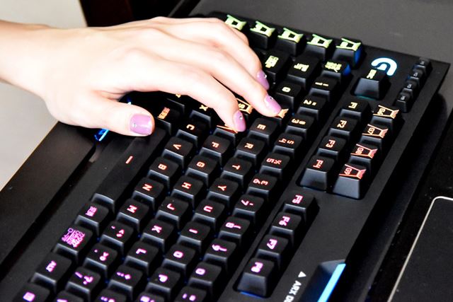 ロジクール PRO X Gaming Keyboard G-PKB-002 青軸 [ブラック