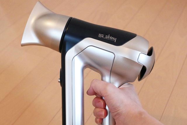 SS shiny The CORDLESS HAIR DRYER SDJ-001 価格比較 - 価格.com