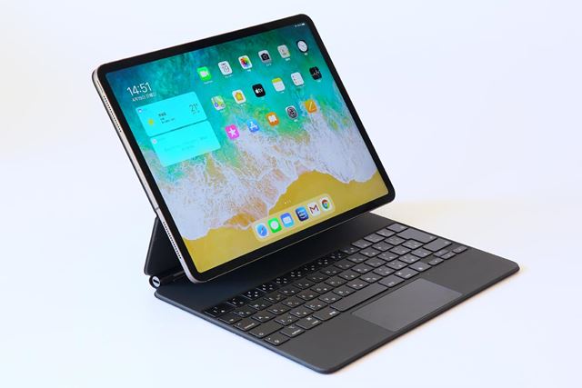 Magic Keyboard 12.9インチ iPad MXQU2J/A Amazon.com: Apple Magic Keyboard for 12.9-inch iPad Pro