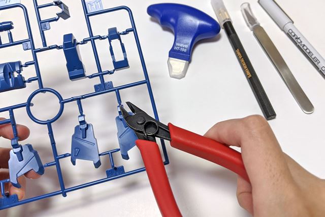 ���߂ẴK���v�����ɕK�v�ȓ���R�c�́H �K���v���}�j�A�ɕ������I