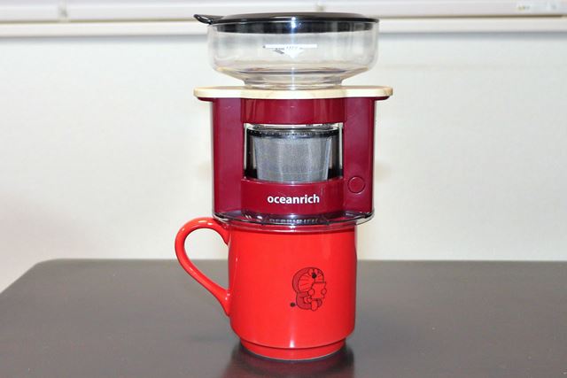 カップ1杯専用! 世界最小レベルのコーヒーメーカーが画期的