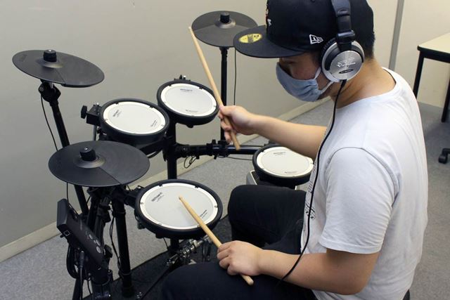 ローランド V-Drums TD-1DMK 価格比較 - 価格.com