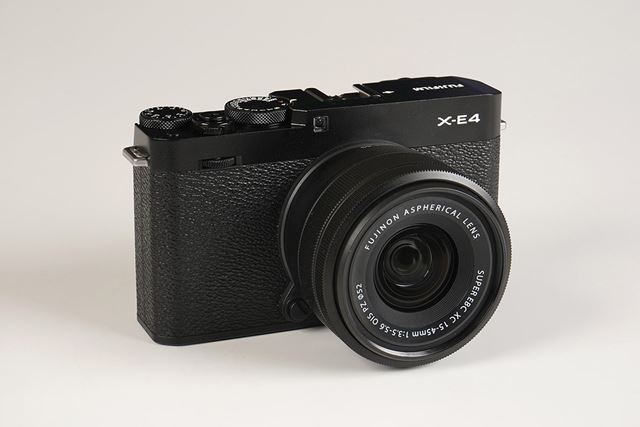 富士フィルム　X-E4 ボディー Amazon.co.jp: 富士フイルム(FUJIFILM) ミラーレスデジタル