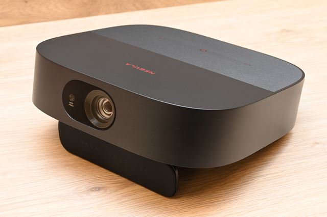 ANKER Nebula Vega Portable D2121N11 [ブラック] 価格比較