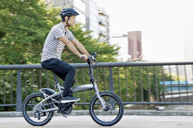 �~�j�x���^�C�v�̍ŋ���e-Bike�����I�^�[���uVektron S10�v�̊����x�ɐl�C�̗��R������