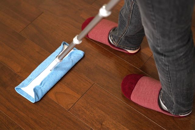 ズボラな掃除嫌いが考えた! できるだけラクに「床」を掃除する方法
