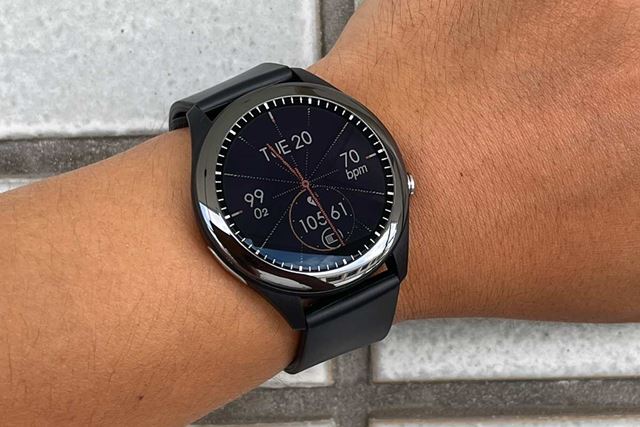 ���N�Ǘ��d���Ȃ�A���܂��܂Ȍ��N�f�[�^���v���ł���X�}�[�g�E�H�b�`�uASUS VivoWatch SP�v