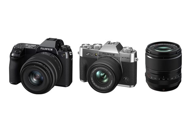 富士フイルム FUJIFILM X-T30 II XC15-45mmレンズキット 価格