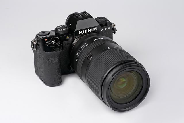 タムロン 18-300mm Di III-A VC VXD B061 ソニーE TAMRON 18-300mm F/3.5-6.3 Di III-A VC VXD (Model B061