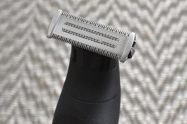 1��őS�g�̃��_�т��P�A�I �u���E�����́u�d�����O���[�}�[�v���D�G�߂�