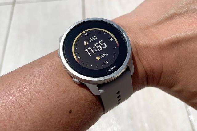 スマートウォッチ　スマートウォッチ SUUNTO 5 PEAK All Black [SS050888000] Amazon | スント(SUUNTO) スント ファイブ ピーク(SUUNTO 5 PEAK
