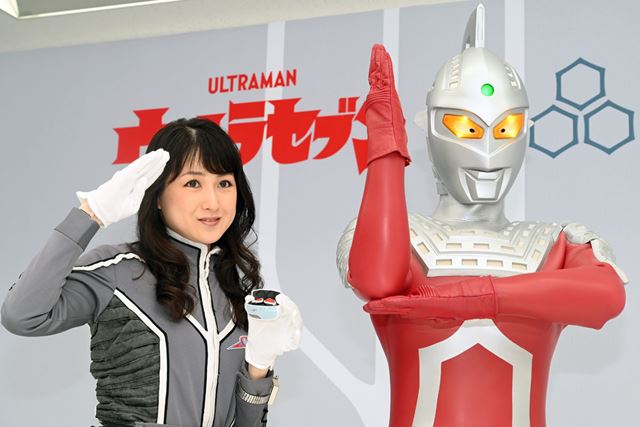 final×円谷プロがタッグを組んだ! 第1弾モデルZE3000「ウルトラ警備隊モデル」が発売