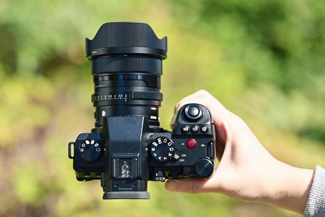★最終価格★ SIGMA 20mm F2 DG DN Lマウント 美品 Amazon.co.jp: シグマ(Sigma) レンズ 20mm F2 DG DN Lマウント