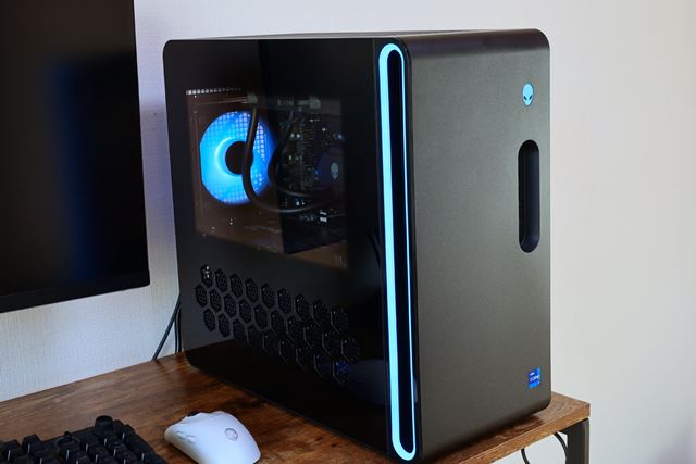 �F���D����g���ʁh�̃~�j�^���[�ɍ��V�I �f���uAlienware Aurora R16�v�̎��̓`�F�b�N