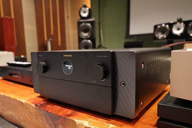 �}�����c�ō��̃T���E���h���g��̌^�h�ŕ\������uCINEMA 30�v