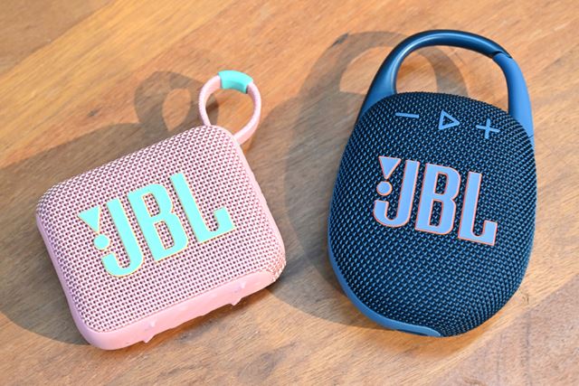 JBL CLIP5 Bluetoothスピーカー　ブルー JBL JBLCLIP5BLU Bluetoothスピーカー CLIP5 ブルー | ヤマダ