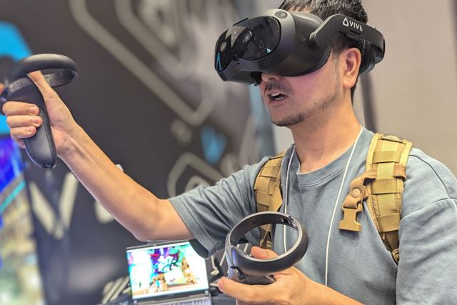 �X�^���h�A���[���^�ł��n�C�X�y�b�N�I HTC�uVIVE Focus VIsion�v��̌����Ă���