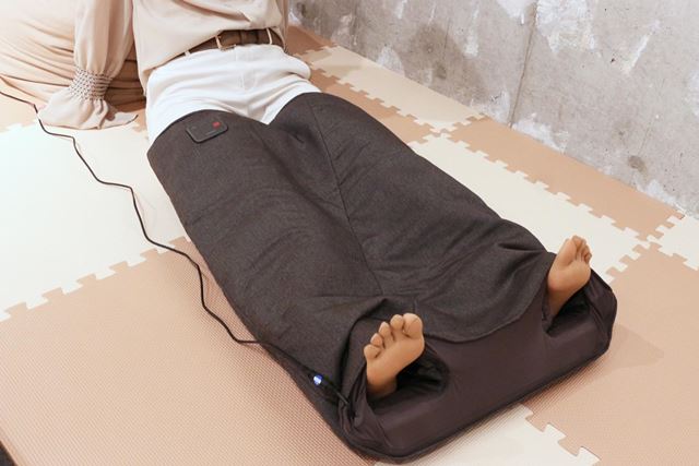 パナソニック はくだけキュッとリフレ EW-RA192-H [ダークグレー] 価格