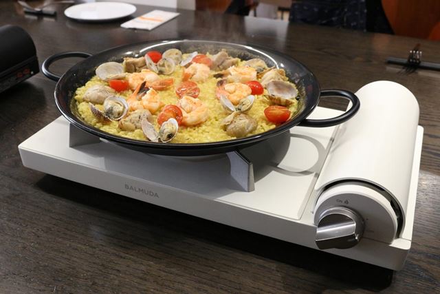 バルミューダ Table Stove KGS01JP-WH [ホワイト] 価格比較