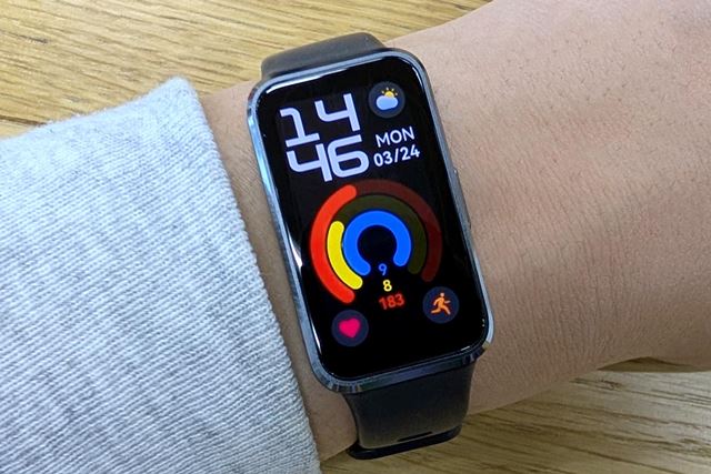 HUAWEI HUAWEI Band 10 Aluminum Edition 価格比較 - 価格.com