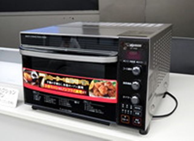 7本ヒーターで予熱ナシ!「マルチコンベクションオーブン ET-YA30」とは?