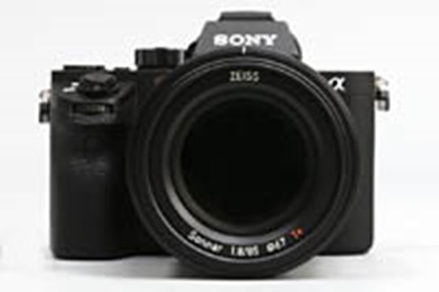 【販売中最安値】Carl Zeiss Batis 1.8/85 Zeiss Batis 1.8/85 Review | PCMag