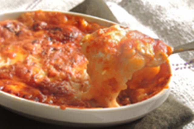 予熱いらずのオーブンで作る、きのこたっぷり! とろ〜りもちラザニア