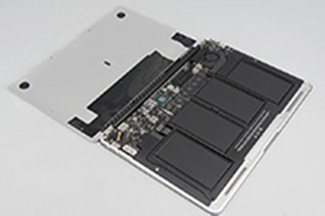 MacBook AirのSSDをトランセンド「JetDrive」に交換してみた