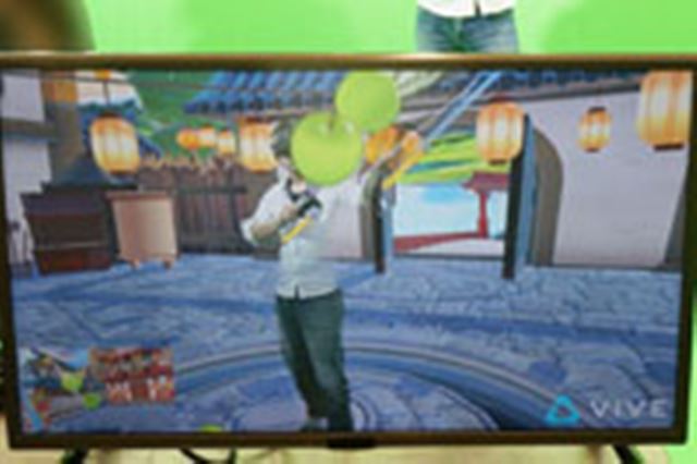 VR�V�X�e���uHTC Vive�v�A���{�ł̓X�ܔ̔����J�n�I �X�܂ő̌����\