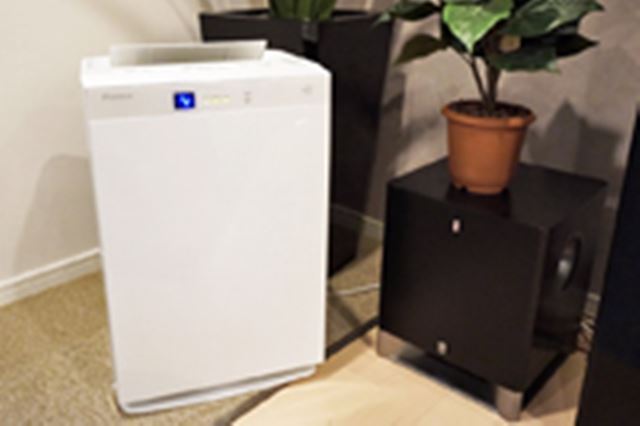 洗浄済み 2017年製 DAIKIN MCK70T-T 加湿ストリーマ空気清浄機 Amazon | MCK70W-T [加湿ストリーマ空気清浄機 (ビターブラウン
