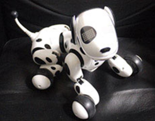 ロボット犬「ハロー! ズーマー」が楽しすぎ