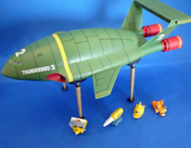 最新作放映中! 懐かしのサンダーバードが時を越えて出動