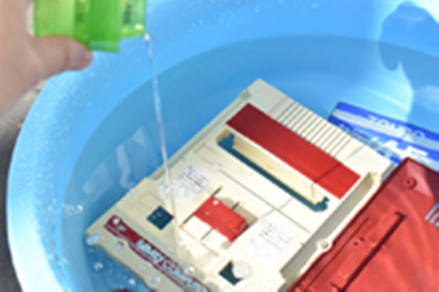 任天堂 ニンテンドークラシックミニ ファミリーコンピュータ