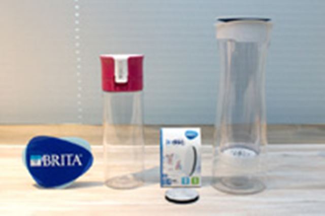水を飲みながらろ過する新発想! BRITAのマイボトル「fill&go」は“持ち歩ける浄水器”